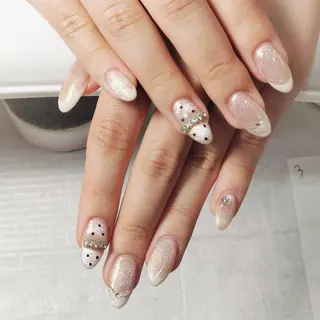 ネイル 桃子 Nail高円寺のネイルデザイン