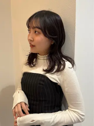 ミディアム もりしま あやかのヘアスタイル