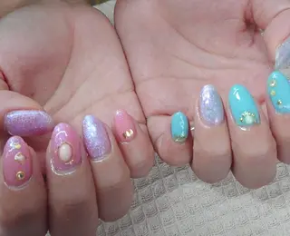 ミディアム プチネイル MIKIのネイルデザイン