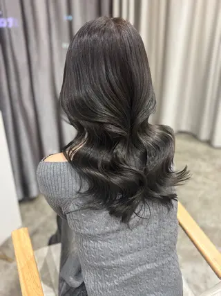 ロング カラー 𝐼𝑛𝑖𝑡𝑦 🎀 𝑦𝑢𝑖♡のヘアスタイル