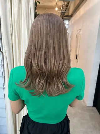 ミディアム カラー ブリーチ有無Wカラー メンズパーマ大成のヘアスタイル