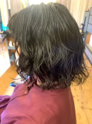 ミディアム Lagom なかだのヘアスタイル