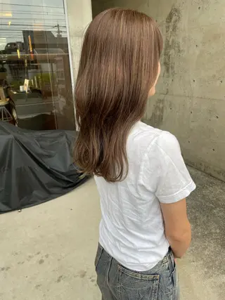 セミロング カラー 日高 香織のヘアスタイル