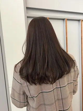 セミロング 似合わせレイヤー ＆透明感カラーのヘアスタイル