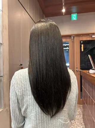 ロング 砂川 渉　elima byのヘアスタイル