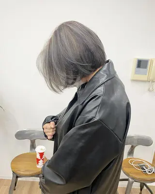 ショート カラー パーマ ヘアアレンジ メンズ キッズ ネイル マツエク・マツパ アイブロウ 韓国風×透明感カラー 髪質改善オタベシンヤのヘアスタイル