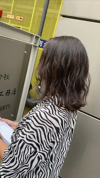 ミディアム 藤田 遼のヘアスタイル