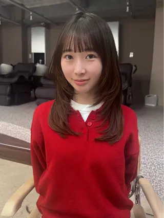 ロング カラー ハイトーン縮毛/縮毛 なーな🎀🤍のヘアスタイル