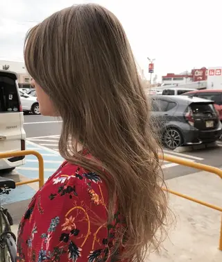 カラー designer ITOのヘアスタイル
