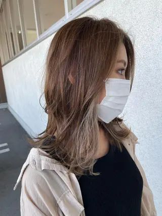 セミロング カラー 豊永 椋哉のヘアスタイル