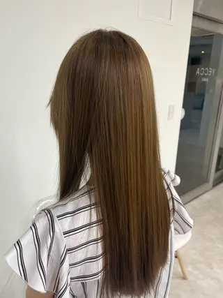 ロング カラー ナチュラルヘア🦋 のの  YECCAのヘアスタイル
