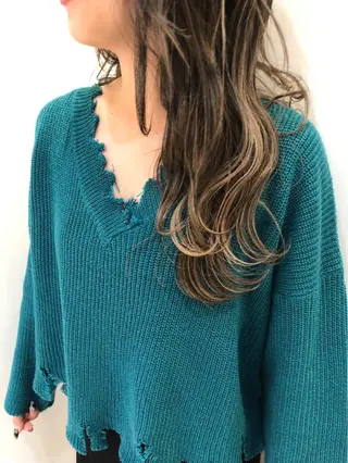 ロング カラー 韓国風・ブリーチなし ・あり後藤 一斗店長のヘアスタイル