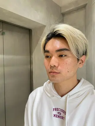 ショート カラー メンズ TAI透明カラー 柔らかい縮毛矯正のヘアスタイル