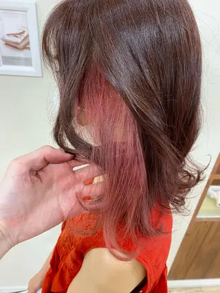 カラー SALOWIN栄 高須大貴のヘアスタイル