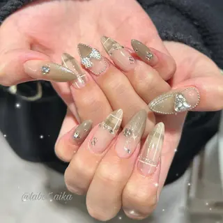 ネイル laboT nuit aikaのネイルデザイン