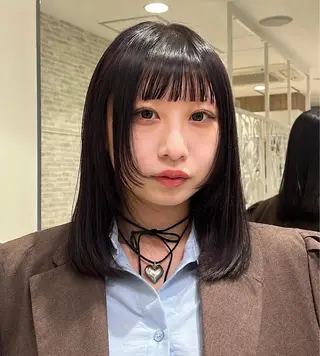 セミロング カラー 【カラー支持率No. 1】リノ🪐のヘアスタイル
