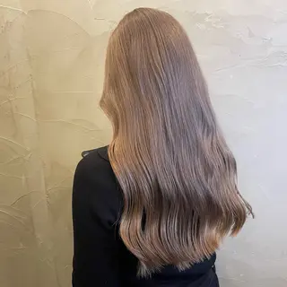 ロング 河部 真子のヘアスタイル