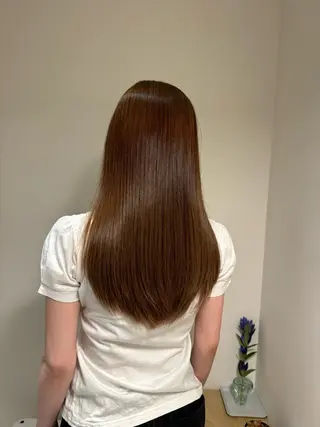 カラー 吉田 愛美のヘアスタイル