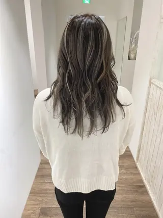 セミロング カラー ハイライト⭐️上野 高広のヘアスタイル