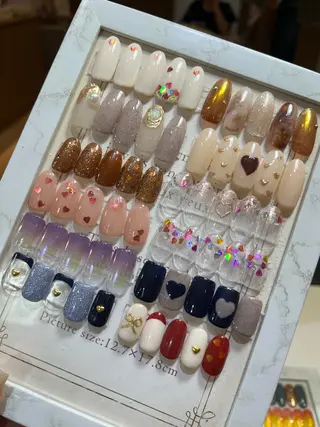ネイル フォルチェ博多店 細田のネイルデザイン