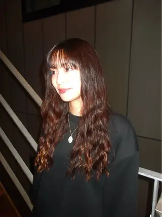 ロング noi渋谷 MINAMIのヘアスタイル