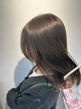 ミディアム カラー 縮毛矯正・透明感 カラー💙acoのヘアスタイル