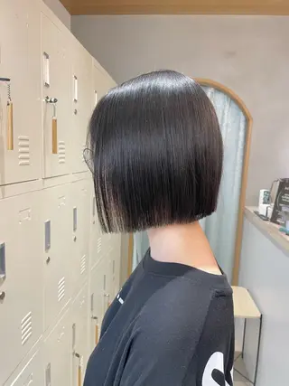 ショート オリーブベージュ/シ ョートボブたまき🧡のヘアスタイル