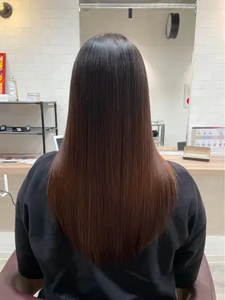 ロング 小山 耕実のヘアスタイル