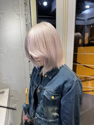 ミディアム 俊 介のヘアスタイル