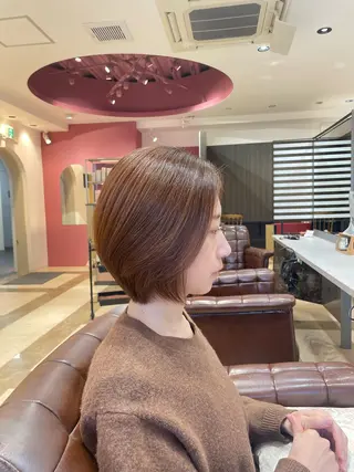 ショート 🧸顔周りカット /透明感🎀のヘアスタイル