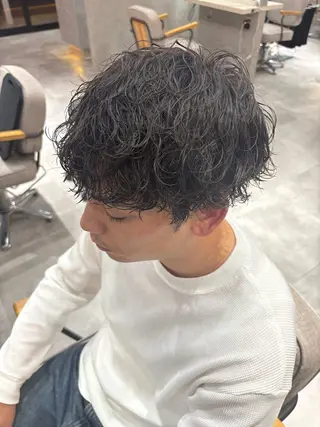 ショート パーマ メンズ 長谷川 湧のヘアスタイル