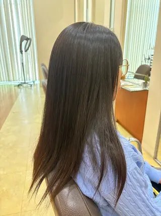 セミロング 尾崎 優花のヘアスタイル