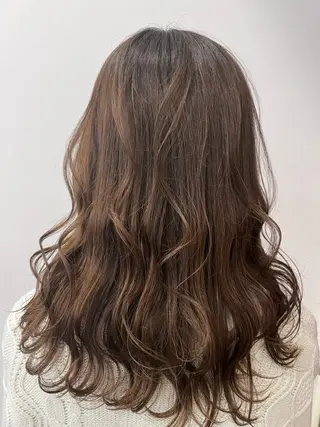 ロング カラー ヘアアレンジ ロングレイヤー 🤍山内　飛鳥🤍のヘアスタイル