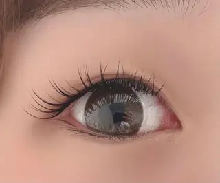 マツエク・マツパ 菊地 真優のヘアスタイル