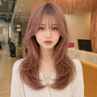 ロング カラー 柔らかいbeige ¦韓国¦🩰マユ🩰のヘアスタイル