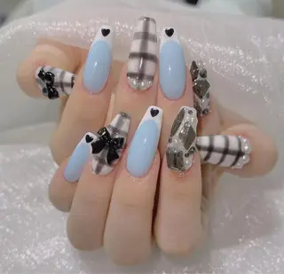 ネイル Queens ciciのネイルデザイン