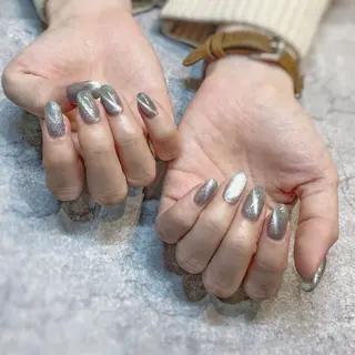 ネイル DEHARA MAKIKOのネイルデザイン