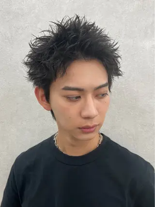 ショート パーマ キッズ フェザーパーマ浦和 スパイキーショートのヘアスタイル