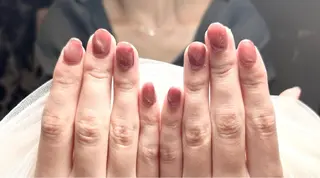 ネイル EMINAL恵比寿 サラのネイルデザイン