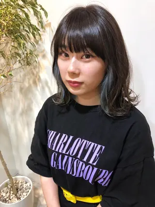 ミディアム カラー MIOベージュカラー 柔らかいカラーのヘアスタイル