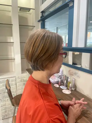 ショート luck みうのヘアスタイル