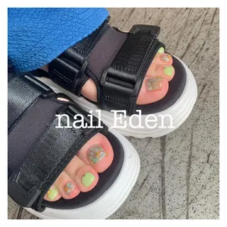 ネイル Eden　private nail saron所属・Eden ♾️のネイルデザイン