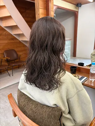 ロング パーマ 五十嵐 雄毅のヘアスタイル