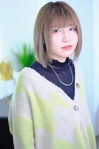 ショート WHALE hair × beautyのヘアスタイル