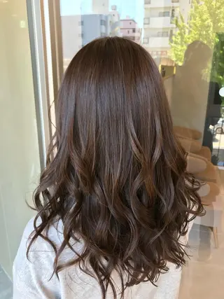 セミロング カラー 梅田 翔一朗のヘアスタイル