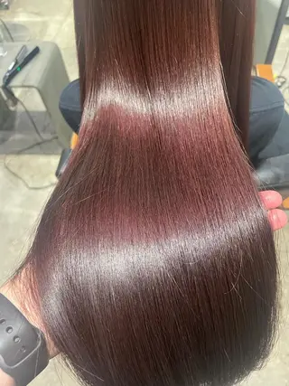 ロング 💫カットはなんでも 得意です✂️のヘアスタイル