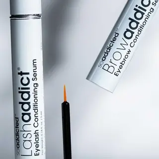 マツエク・マツパ LiBra Mikiのヘアスタイル