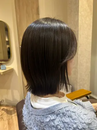 ミディアム 濱地 美乃理のヘアスタイル