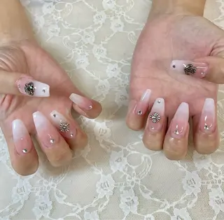 ネイル 心斎橋Salon Epokkuのネイルデザイン