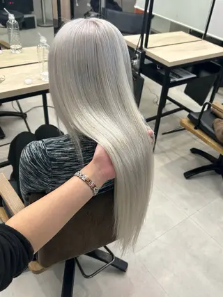 カラー 🎀ブリーチ/ エクステ/渋谷🎀のヘアスタイル